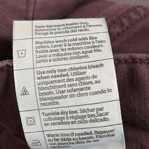 Carhartt El Paso Shorts Women’s Cotton Relaxed Fit Roll Tab Burgundy Size 16 - Picture 14 of 14